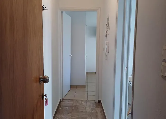 Aqua & Mare Calamata